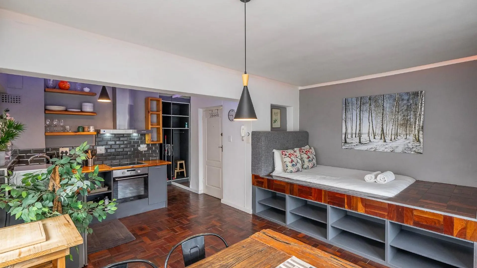 Cozy Bachelor Pad Apartment Cape Town South Africa